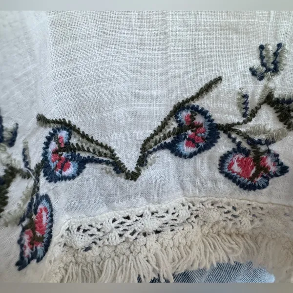 Boho floral Embroidered Cotton Tank Top Fringe Hem Tassel‎ Tie cream - Image 7