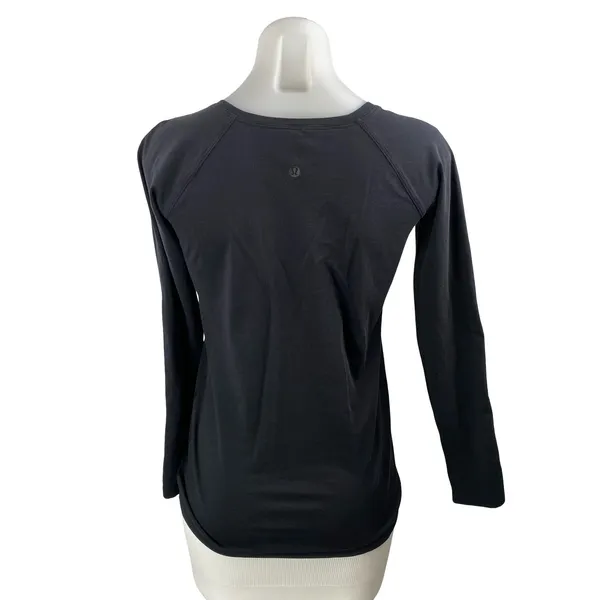 Lululemon Women's Black Long Sleeve Running Yoga Athletic T Shirt Tee Top Size 2 - Image 4