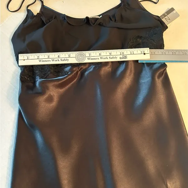 Nine West black short slip dress/nightie Spaghetti Straps size Medium - Image 5
