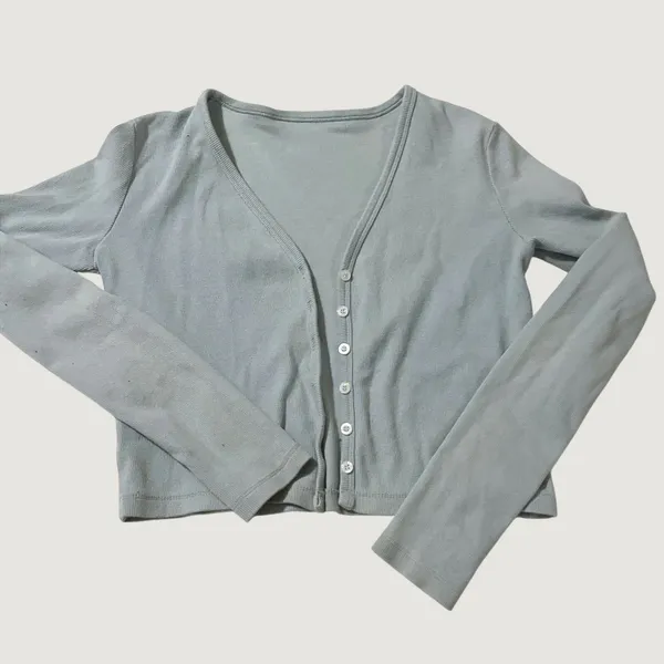 Brandy‎ Melville Paige Light Blue Ribbed Button Down V-Neck Cropped Cardigan - Image 2