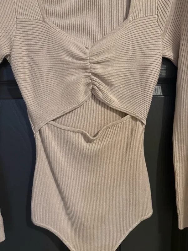 Abercrombie Sweater Bodysuit - Image 3
