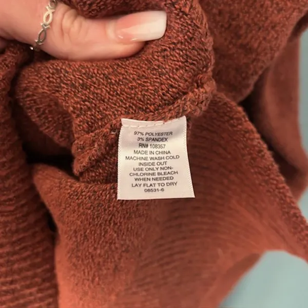 NWT a.n.a A New Approach 0X Rust Orange V Neck Pullover Knit Sweater Side Slits Red - Image 8