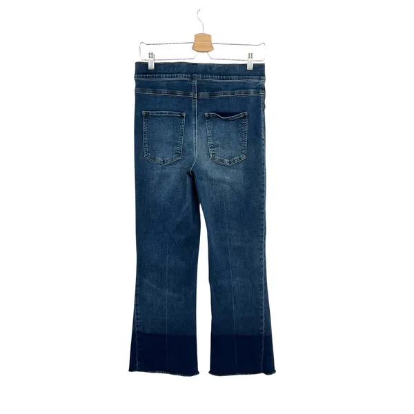 Spanx Cropped‎ Flare Denim Jeans Medium Wash Dip Dye Hem Blue Size Large - Image 7