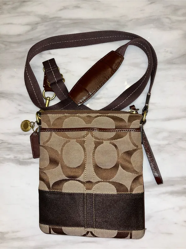 COACH L0649-10129 Y2K Signature Jacquard Crossbody Purse Brown - Image 9
