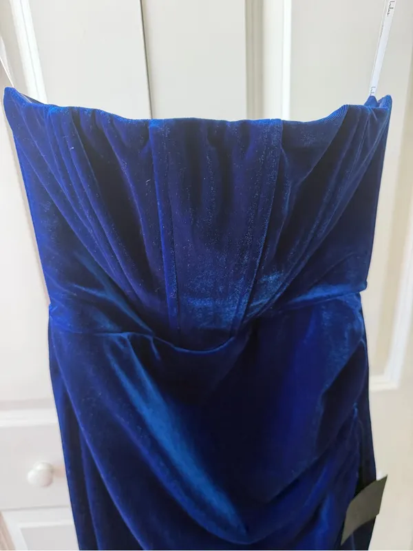 NWT Lulus Glamorous Celebration Royal Blue Velvet Strapless Mini Dress - Image 10