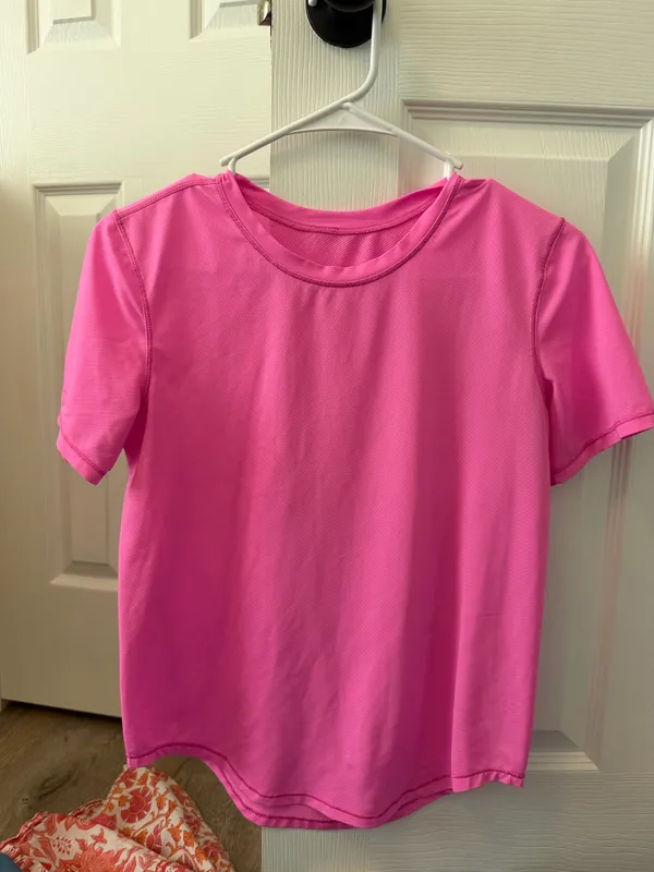 Lululemon Short Sleeve Top - Image 4