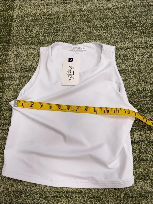 ‼️NWT‼️ High neck cropped top White - Image 3