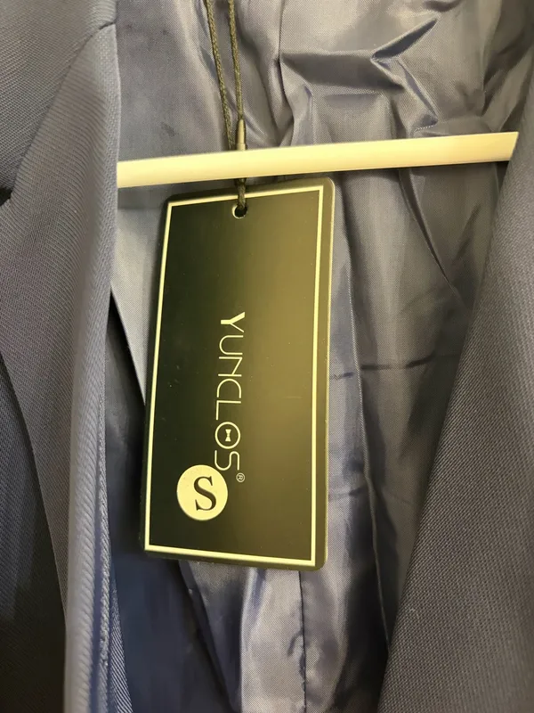 Navy blue suit - Image 4