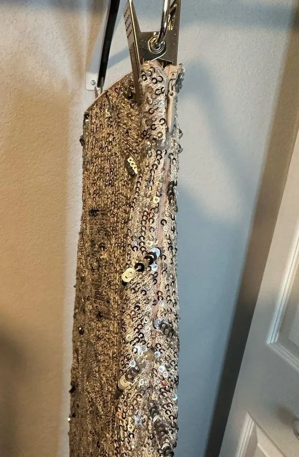 Skies Are Blue sequined skirt - Image 3