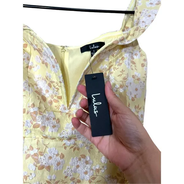 Lulus Favorite Song‎ Yellow Floral Jacquard Off-The Shoulder Mini Dress S NWT - Image 6