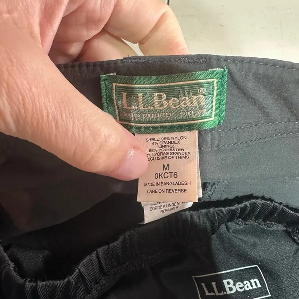 LL Bean Comfort Cycling Capris Pants Removable Shorts Size Medium‎ Black Hiking - Image 3