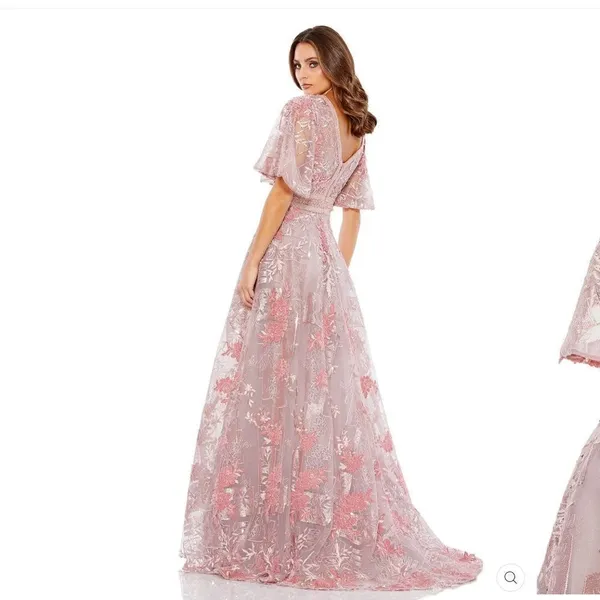 Mac Duggal Size 18 Pink Embroidered Floral V Neck Maxi Dress Gown - Image 4