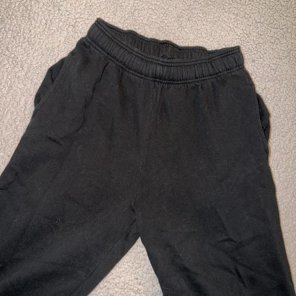 chloe x halle victoria’s secret sweatpants - Image 3
