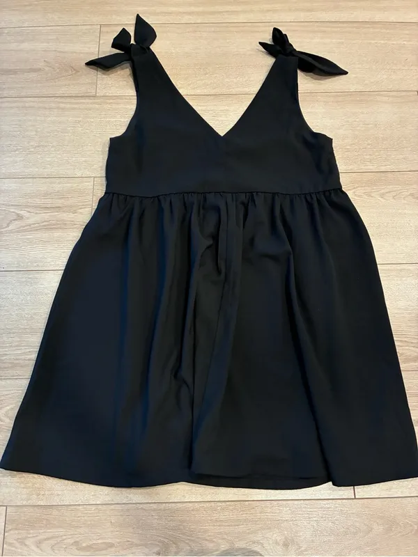 Pomander Place x Tuckernuck Black Sleeveless Tie Bow Mini Dress Size M - Image 9