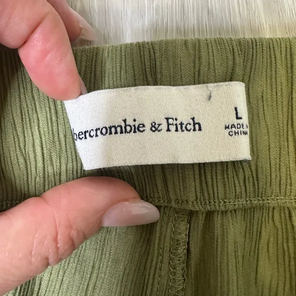 Abercrombie & fitch crinkle‎ textured gauze olive green pull on wide leg pants L - Image 5