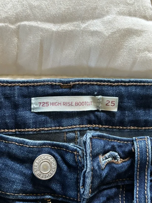 Levi’s Jeans Bootcut - Image 3