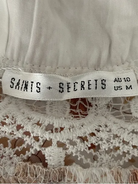 Saints + Secrets Size M Floral Crochet Trim Ruffle Tiered Maxi Dress - Image 9