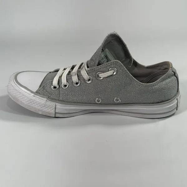 Converse Chuck Taylor Madison Ox Sneaker Silver Sparkle‎ / Mercury Grey Womens 8 - Image 4