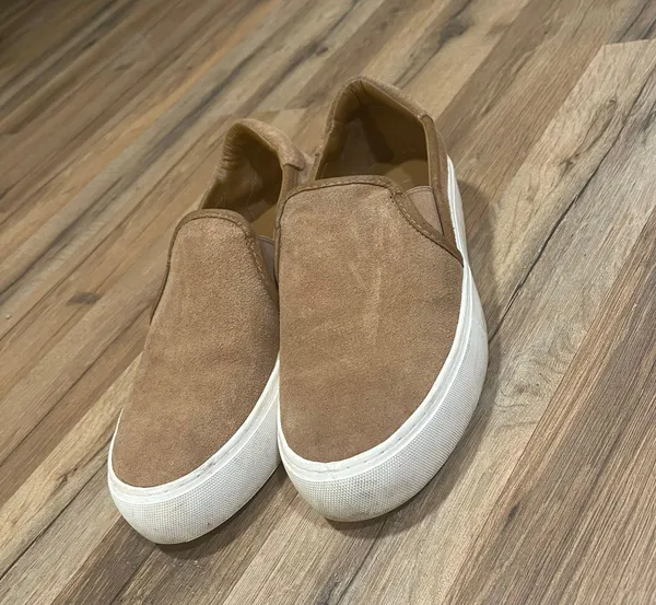 UGG Platform Shoes - Image 2