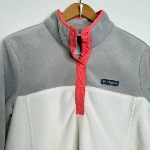 Columbia Fleece Pullover Top Women’s Size Large Snap Closure Gray Cream - Image 2