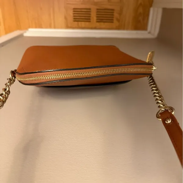 Steve Madden Tan Shoulder Bag - Image 5