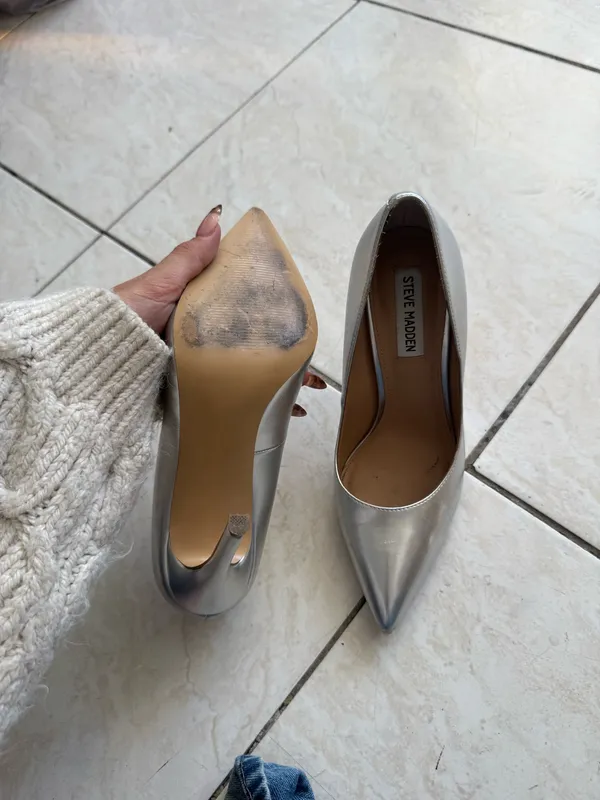 Steve Madden EVELYN silver stiletto heels - Image 4