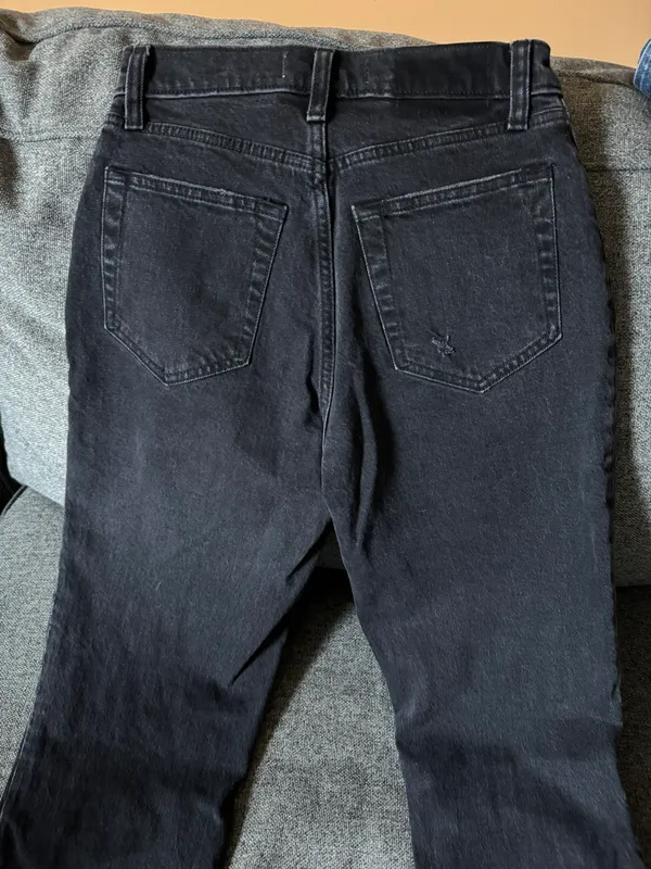 Abercrombie 90s Ultra High Rise Straight Curve Love - Image 4