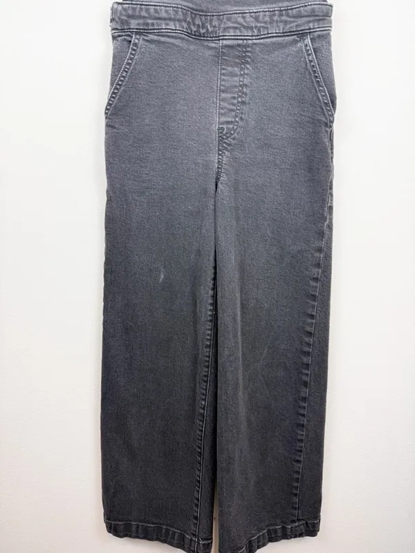 Levi’s Premium Ribcage Wide Leg Cropped Overalls Washed Black Size 25 - Image 5