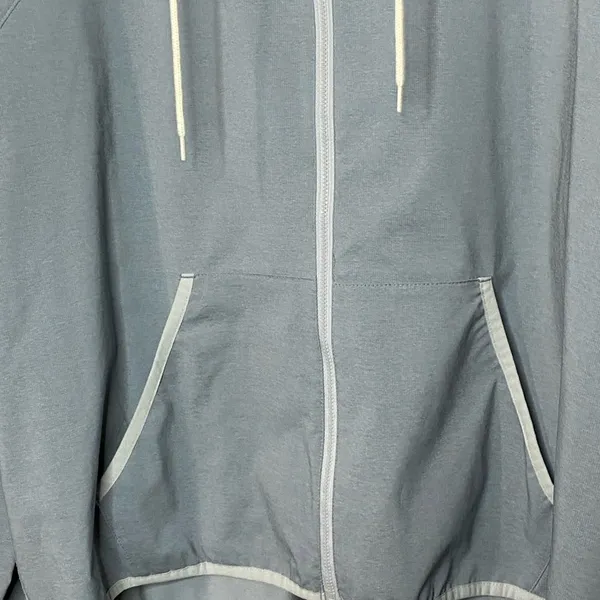 Women’s Columbia lightweight jacket - Image 4
