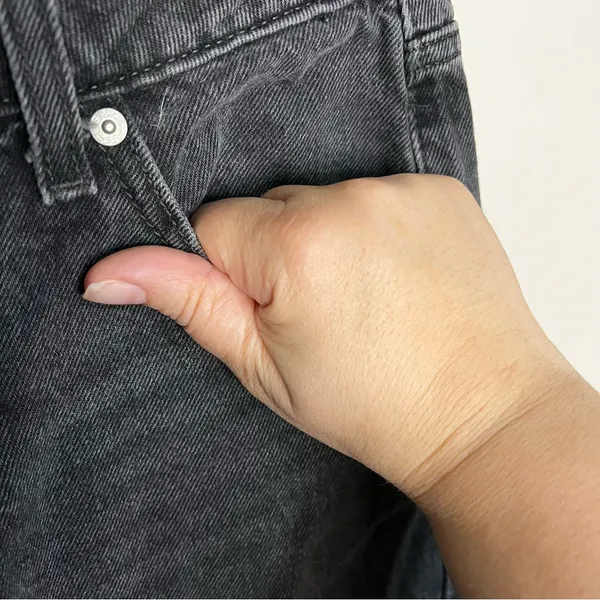 Levi’s Superlow Loose Iconic Washed Black‎ Denim Jeans - Image 7