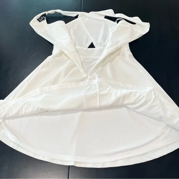 Lulus So Sophisticated White Cutout‎ Skater Dress MEDIUM - Image 7