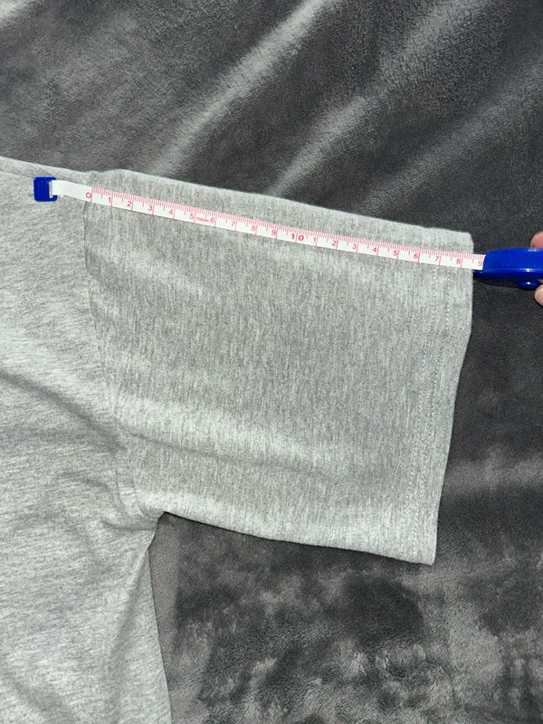 USA Grey Tee Medium  - Image 4