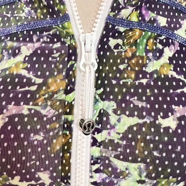 Lululemon Define Jacket Floral Sport White Multi size 4 - Image 12