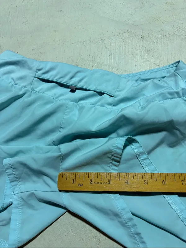 Nike Women's Light Blue Athletic Running Shorts medium - Image 4