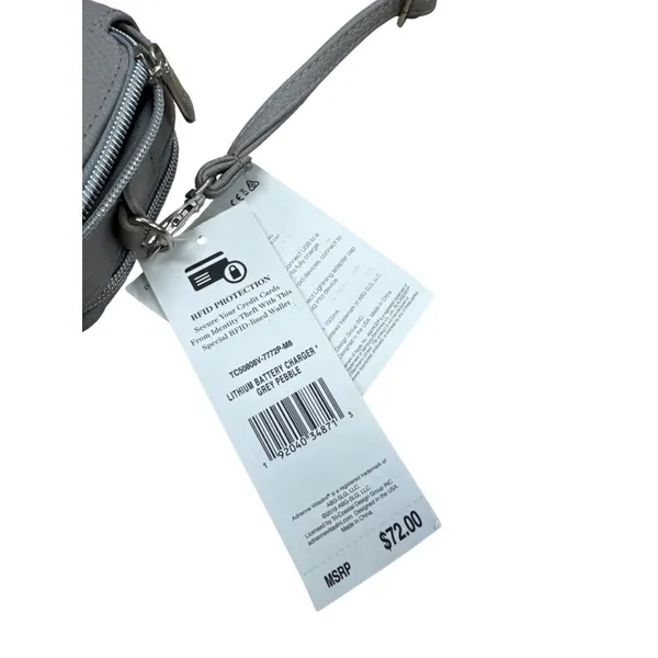 Adrienne Vittadini Studio Womens Gray Charging USB Wallet SKU 7329 - Image 3