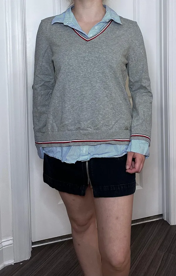 Tommy Hilfiger Layered Button Down/Sweater Combo - L - Image 3