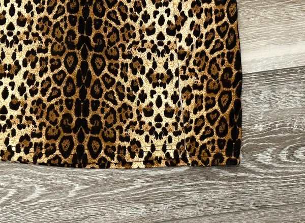 SHEIN Sz XS Adorable Leopard Print Mini Skirt Super Soft Pull On - Image 3
