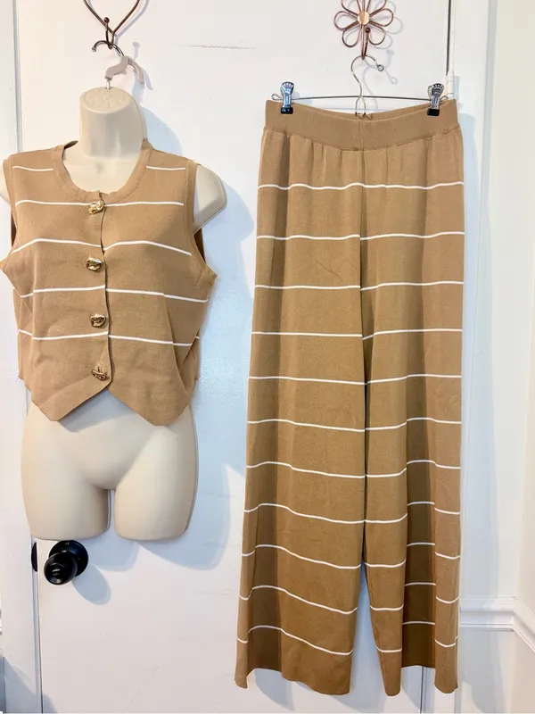 LA DIOSA L Khaki Stripe Knit Vest & Wide Leg Pants Set Gold Buttons NWT - Image 2