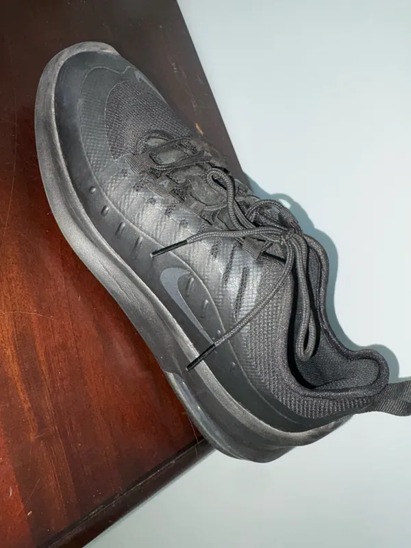 Nike Air Max Shoes - Image 3