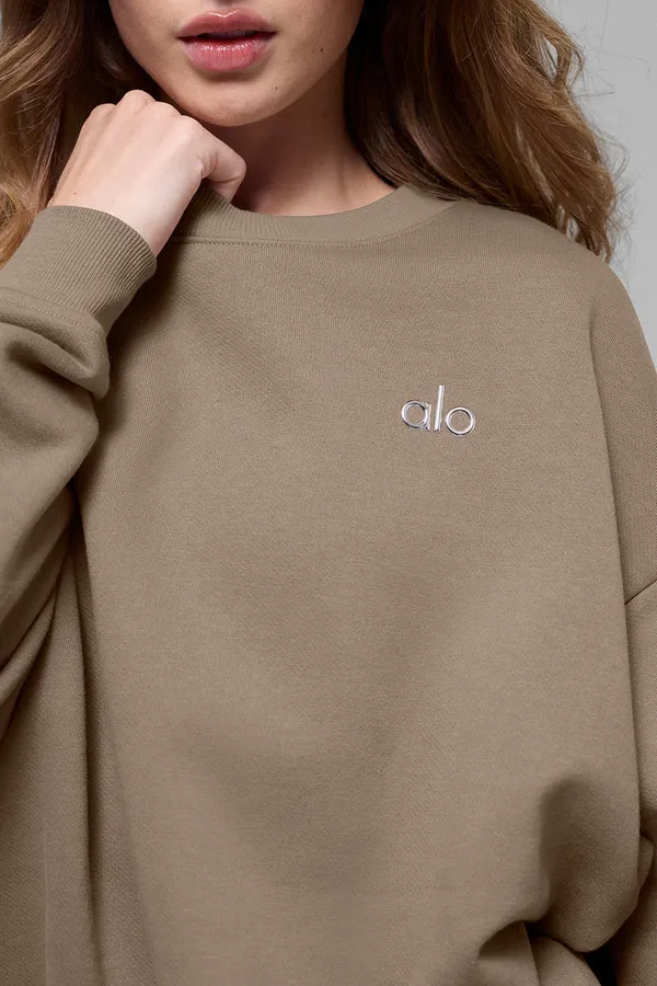 Alo Yoga Accolade Crew Neck Pullover Gravel - Image 2