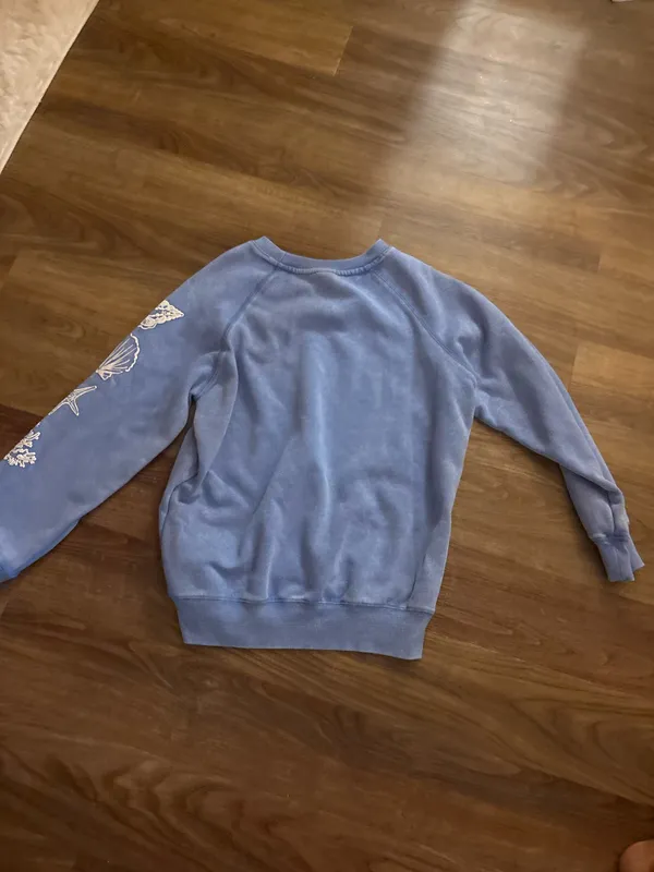 Target Sweatshirt - Image 2