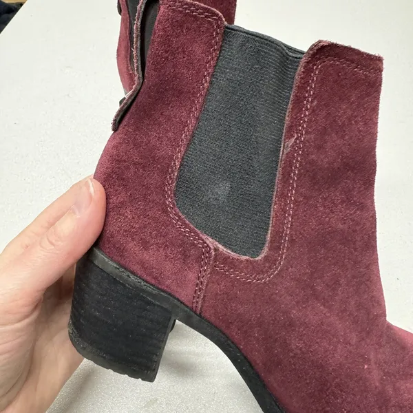 Sam Edelman Chunky Heel Chelsea Boots Suede Red Block Heeled Ankle 5.5 Classic - Image 9