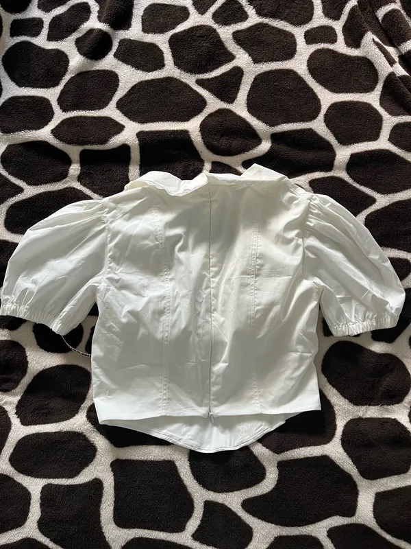 NWOT House of CB Augusta White Pin Tuck Top - Image 8
