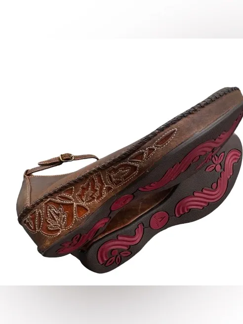 Clark’s Artisan Collection Brown Leather Mary Jane Wedge Classic Comfort - Image 5