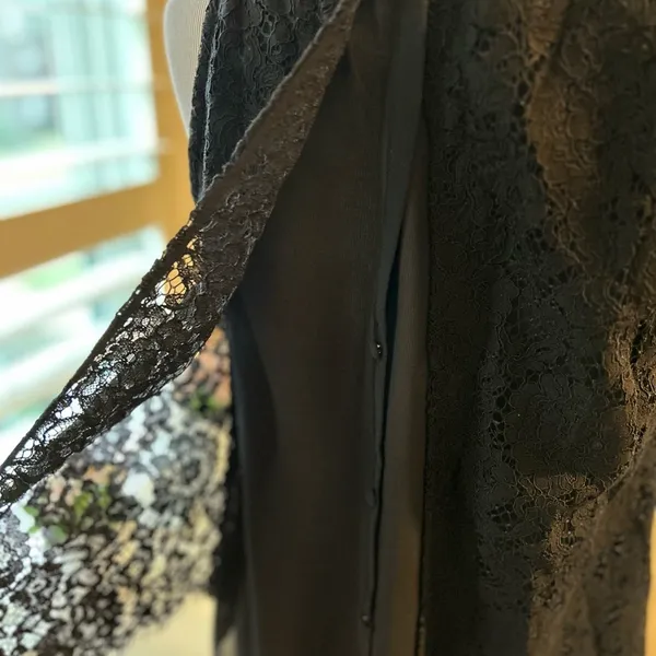 WHBM Black Lace Sleeveless Top S 6 - Image 5