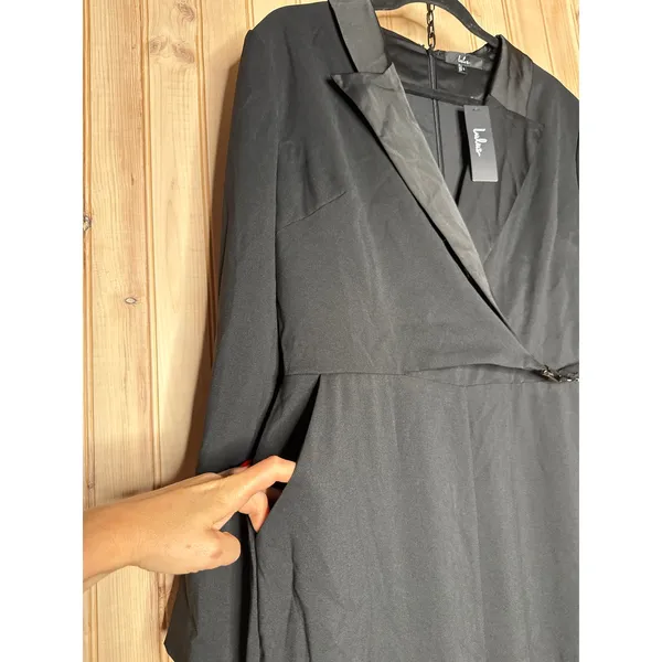 NWT Lulus Impressive Presence Black Collared Straight Leg Jumpsuit Classy Sz L - Image 6