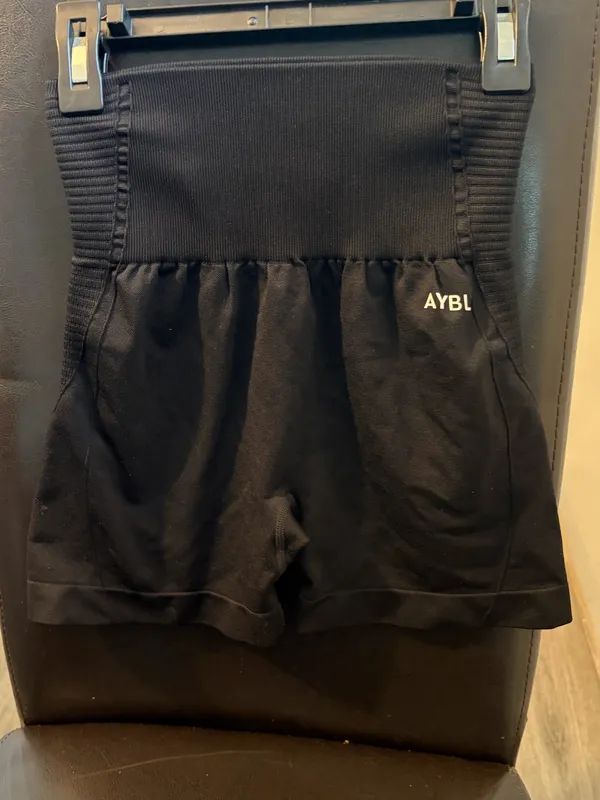 AYBL V2 Seamless Shorts Black - Image 2
