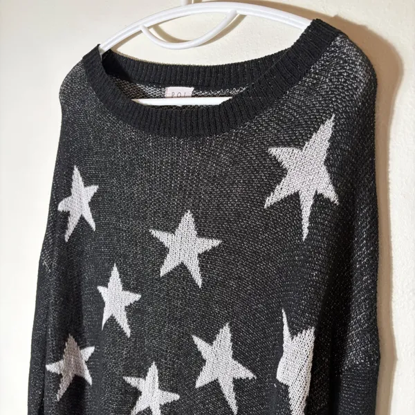 POL‎ Black Star Print Sheer Knit Sweater Size Large - Image 2