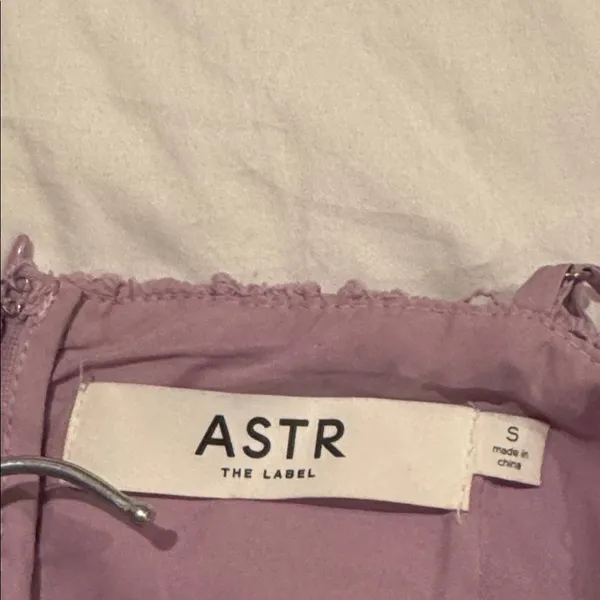 Astr Strapless Lilac Lace Dress size S - Image 4