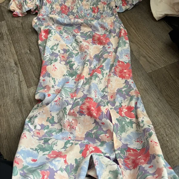 Astr Puff Sleeve Midi Floral Dress size‎ M - Image 9